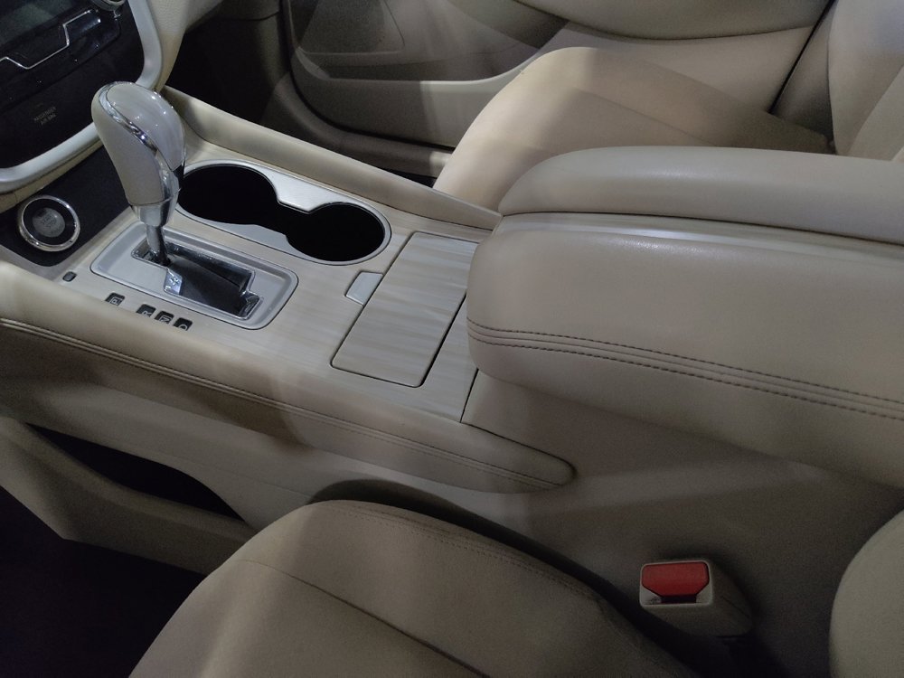 Used 2016 Nissan Murano SV FWD image 26