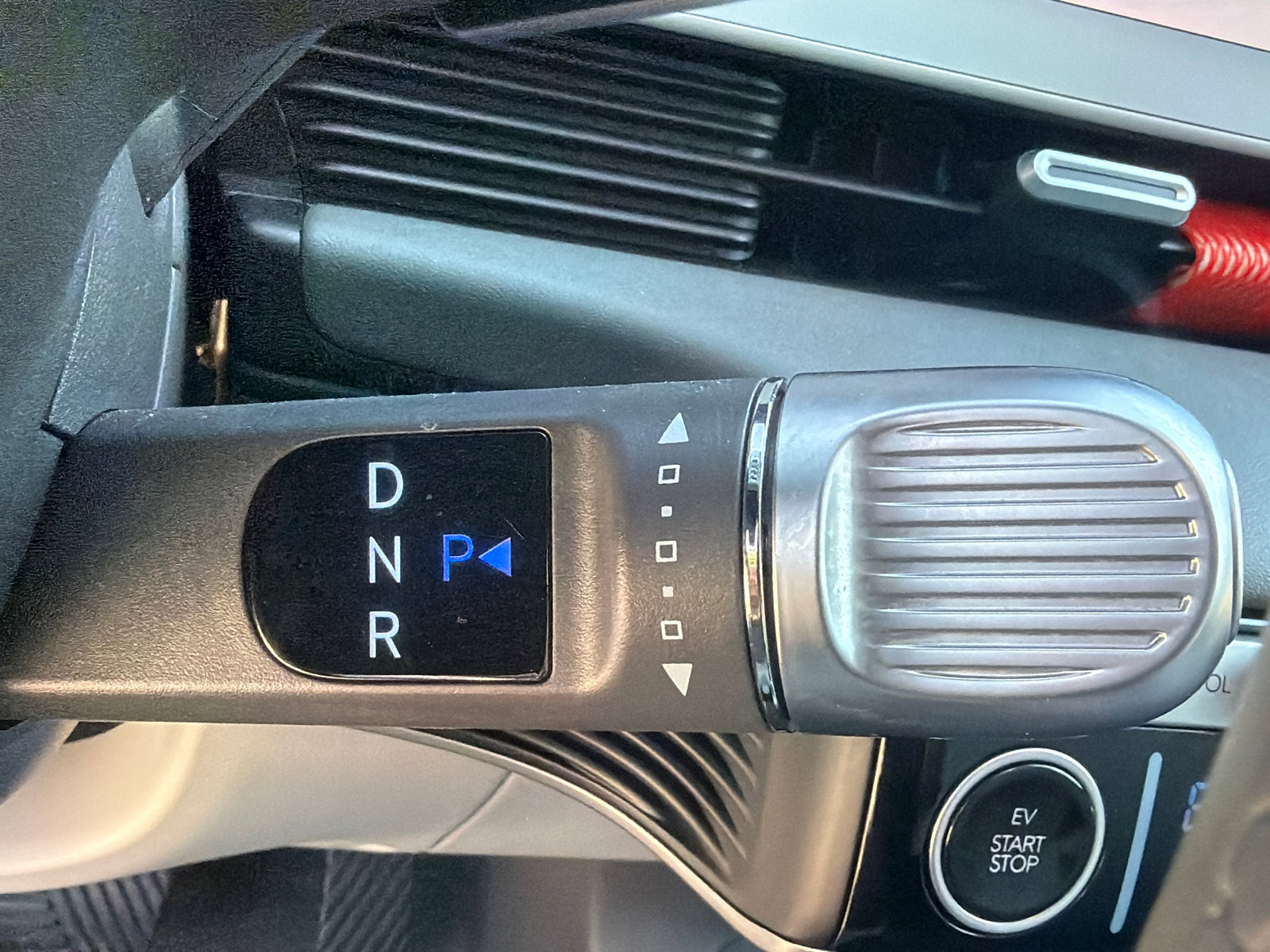 Certified 2024 Hyundai Ioniq 5 Limited RWD image 32