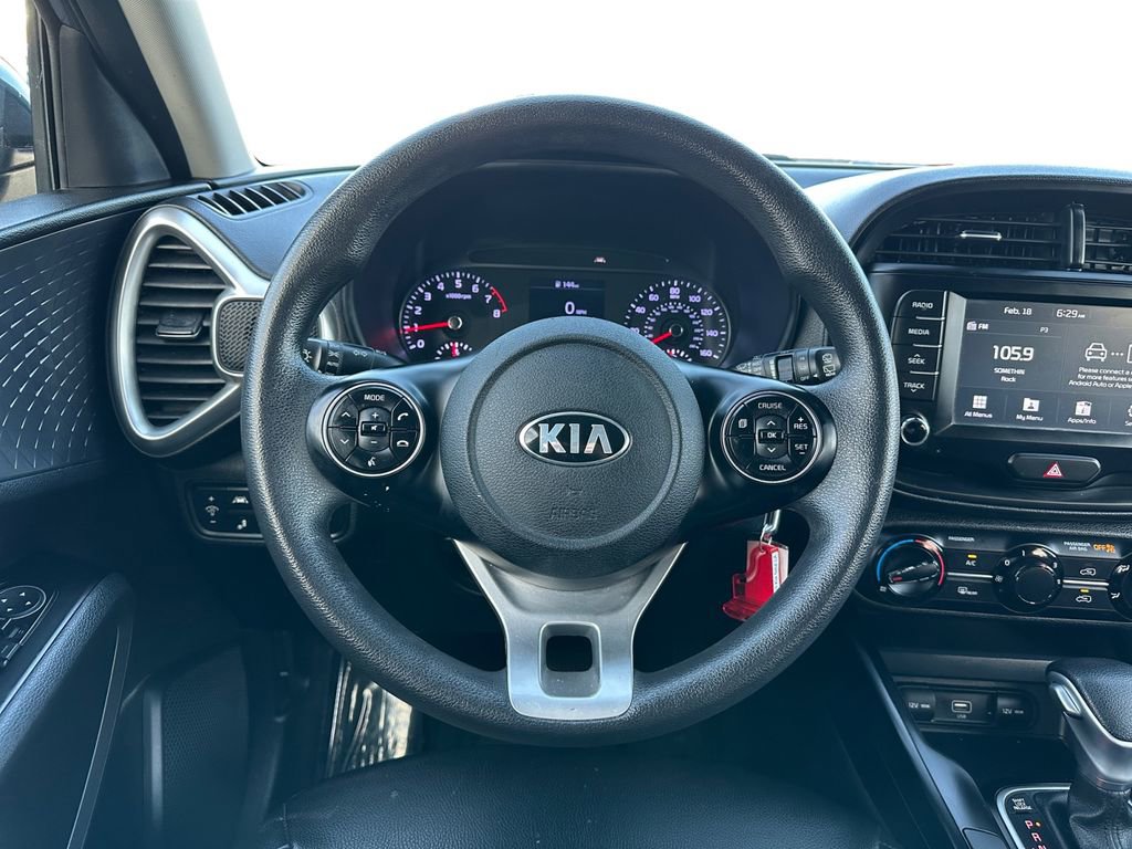 Used 2020 Kia Soul S image 12