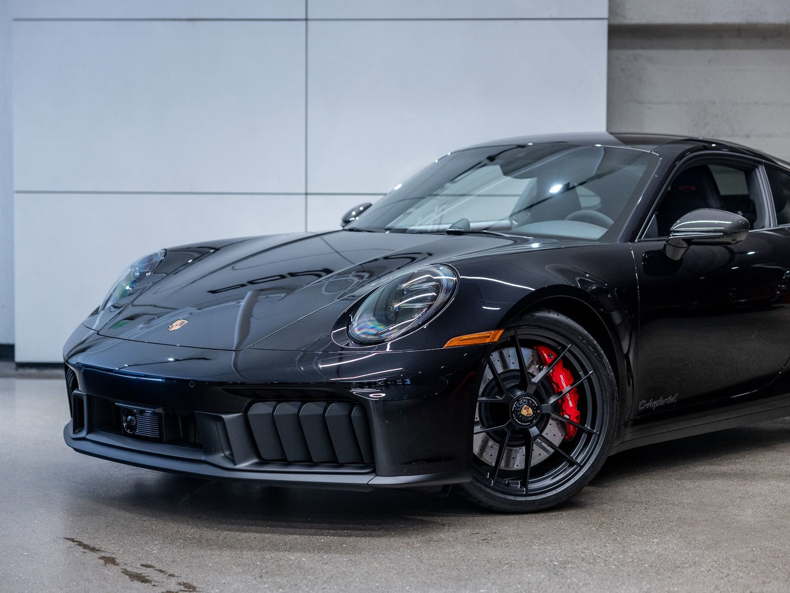 Certified 2025 Porsche 911 Carrera 4 GTS AWD/4WD image 22