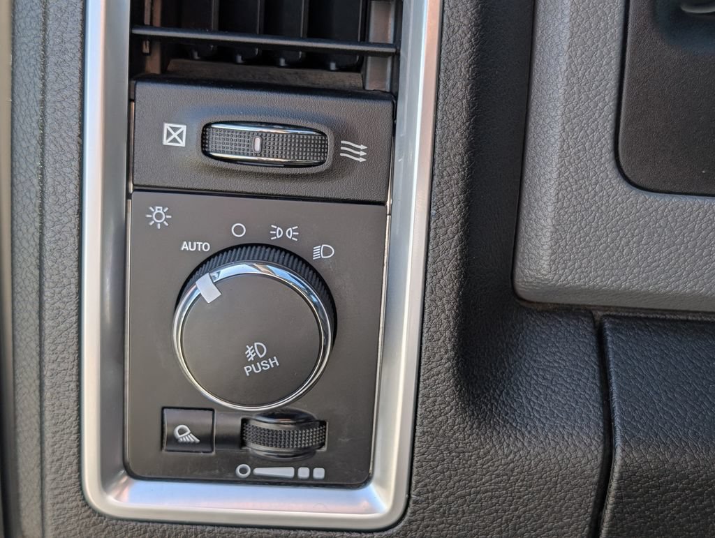 Used 2019 RAM 1500 Lone Star AWD/4WD image 22
