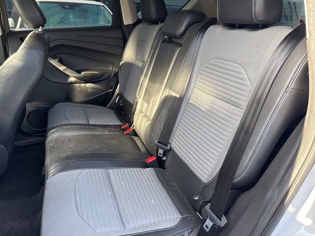 Used 2018 Ford Escape SE w/ SE Sport Appearance Package AWD/4WD image 5