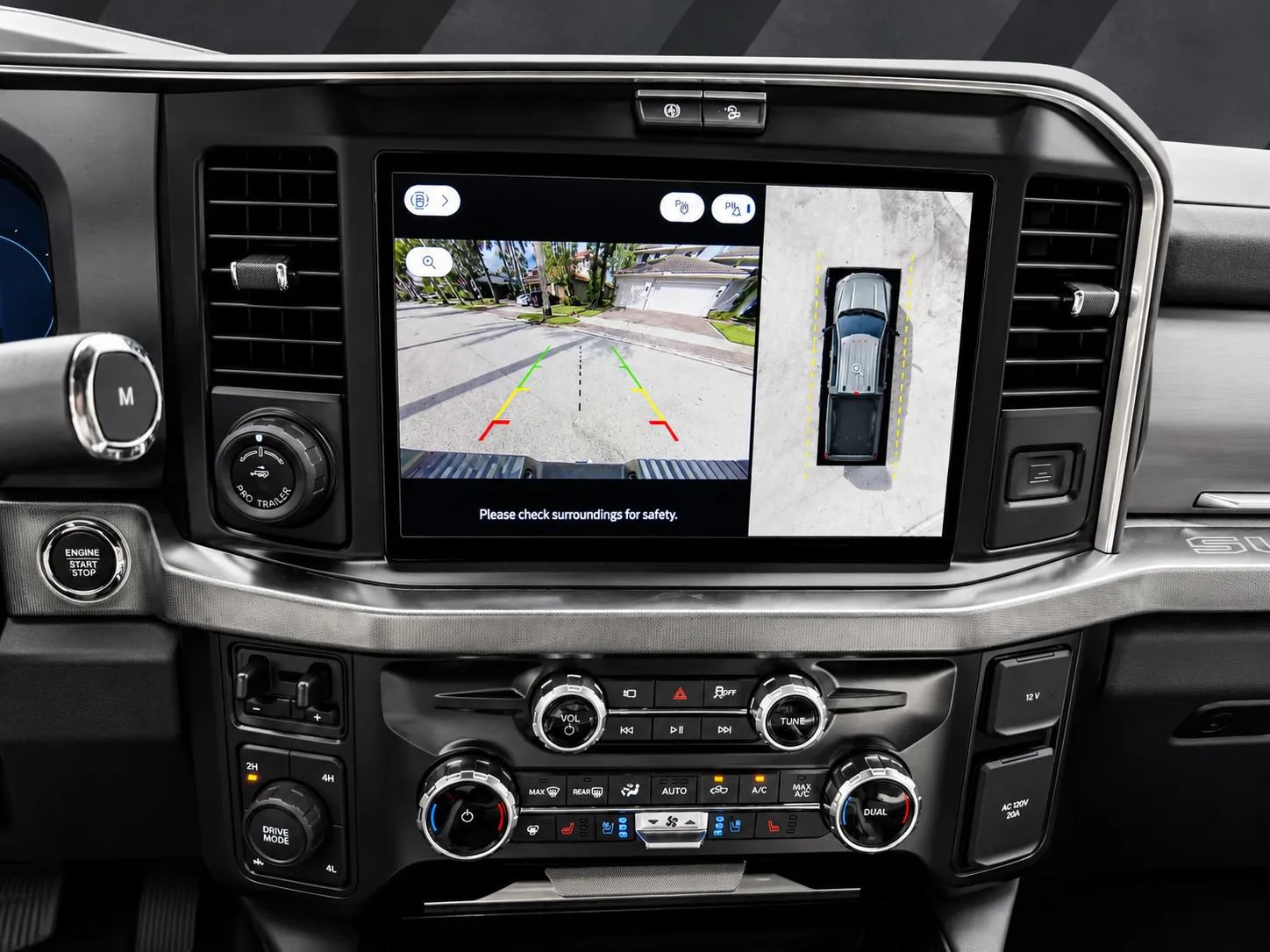Used 2025 Ford F250 Platinum AWD/4WD image 16