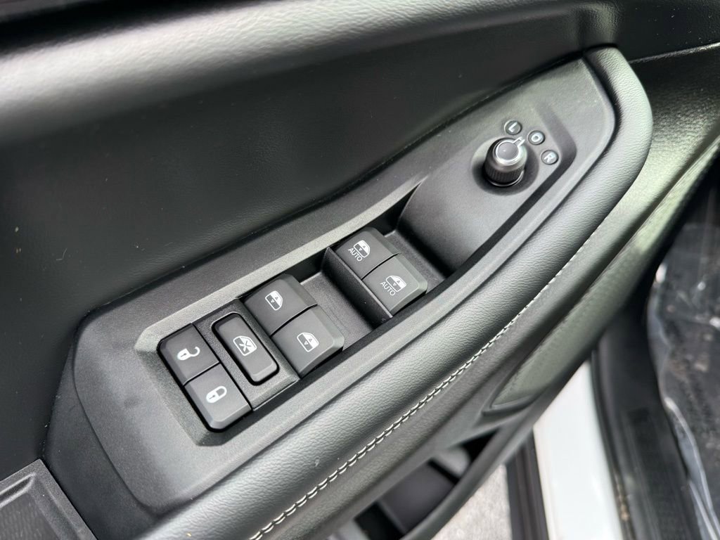 Certified 2023 Jeep Grand Cherokee Altitude AWD/4WD image 14