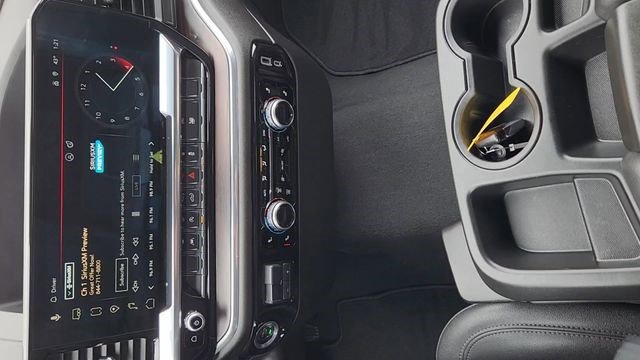 Used 2025 GMC Sierra 1500 SLT image 15