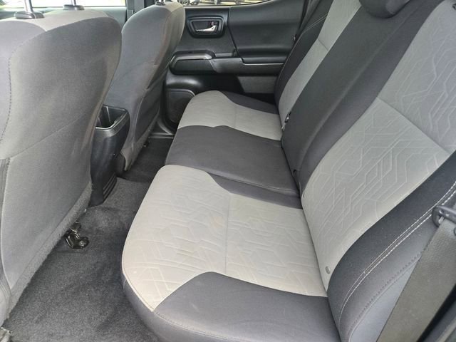 Certified 2021 Toyota Tacoma TRD Off-Road image 15