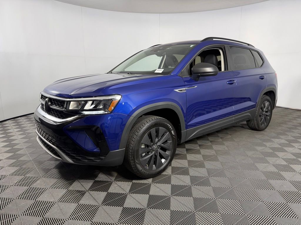 Used 2024 Volkswagen Taos S image 9