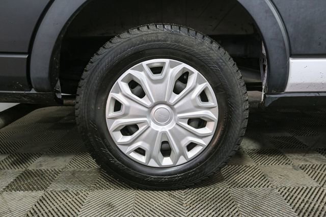 Used 2024 Ford Transit 350 XLT image 15