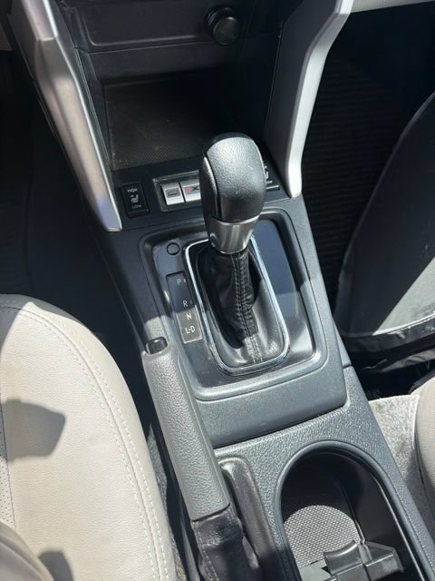 Used 2016 Subaru Forester 2.5i Touring w/ Eyesight & Navigation System AWD/4WD image 13