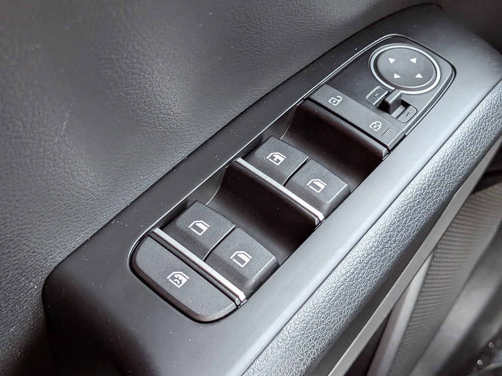 Used 2023 Kia Soul LX w/ LX Technology Package FWD image 47
