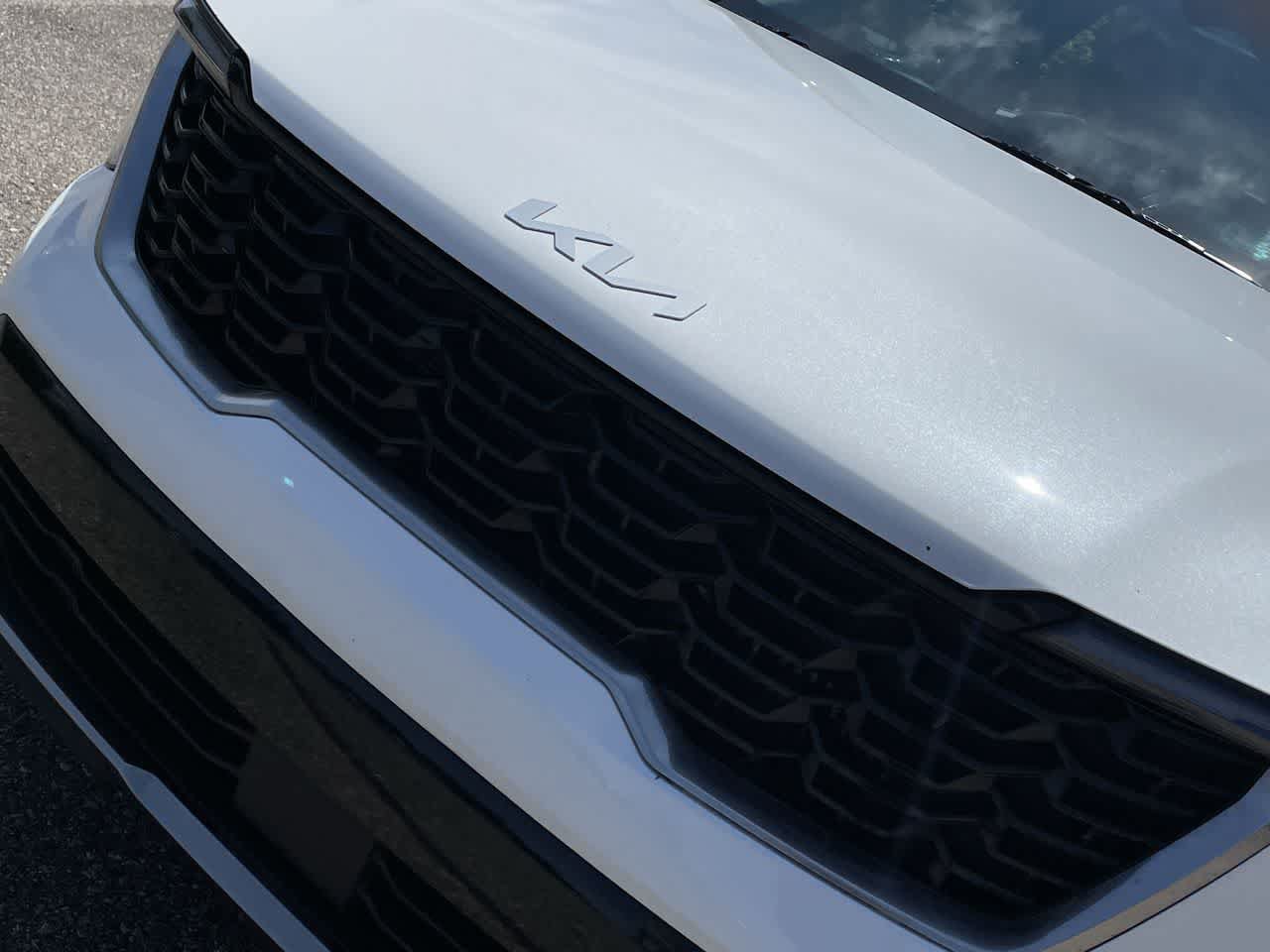 Used 2025 Kia Sorento EX AWD/4WD image 35