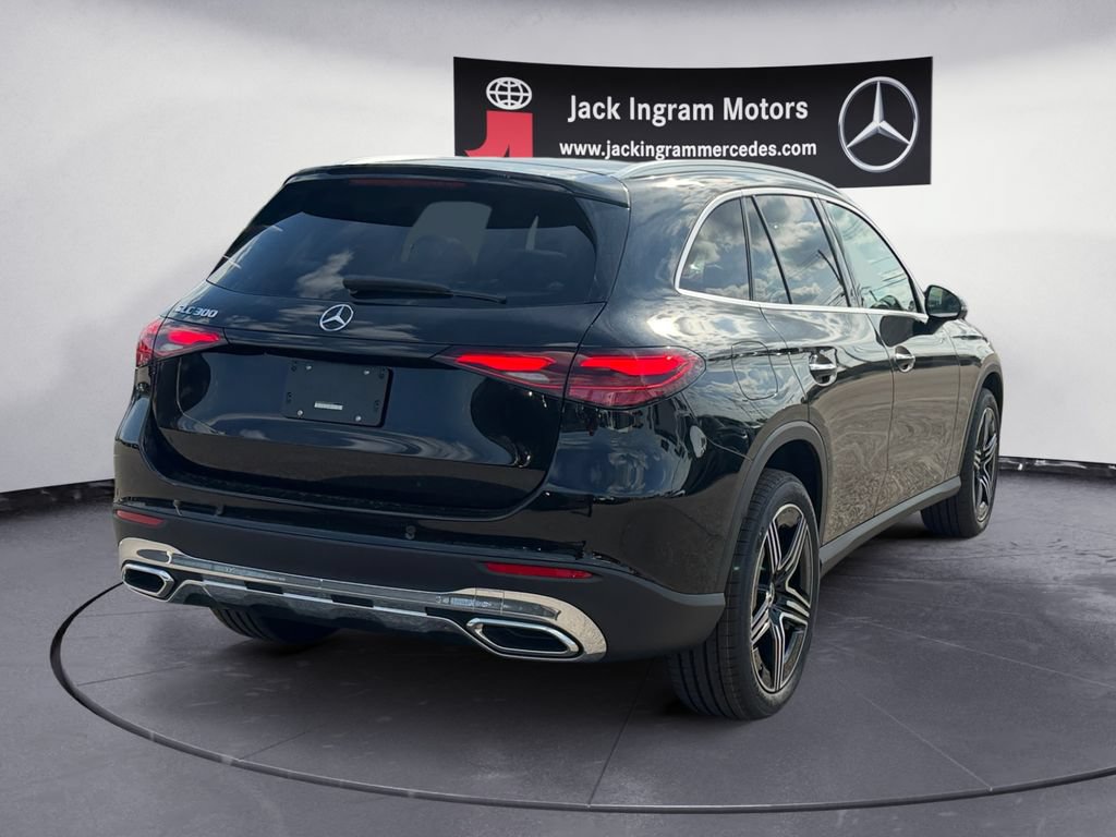New 2026 Mercedes-Benz GLC 300 image 5