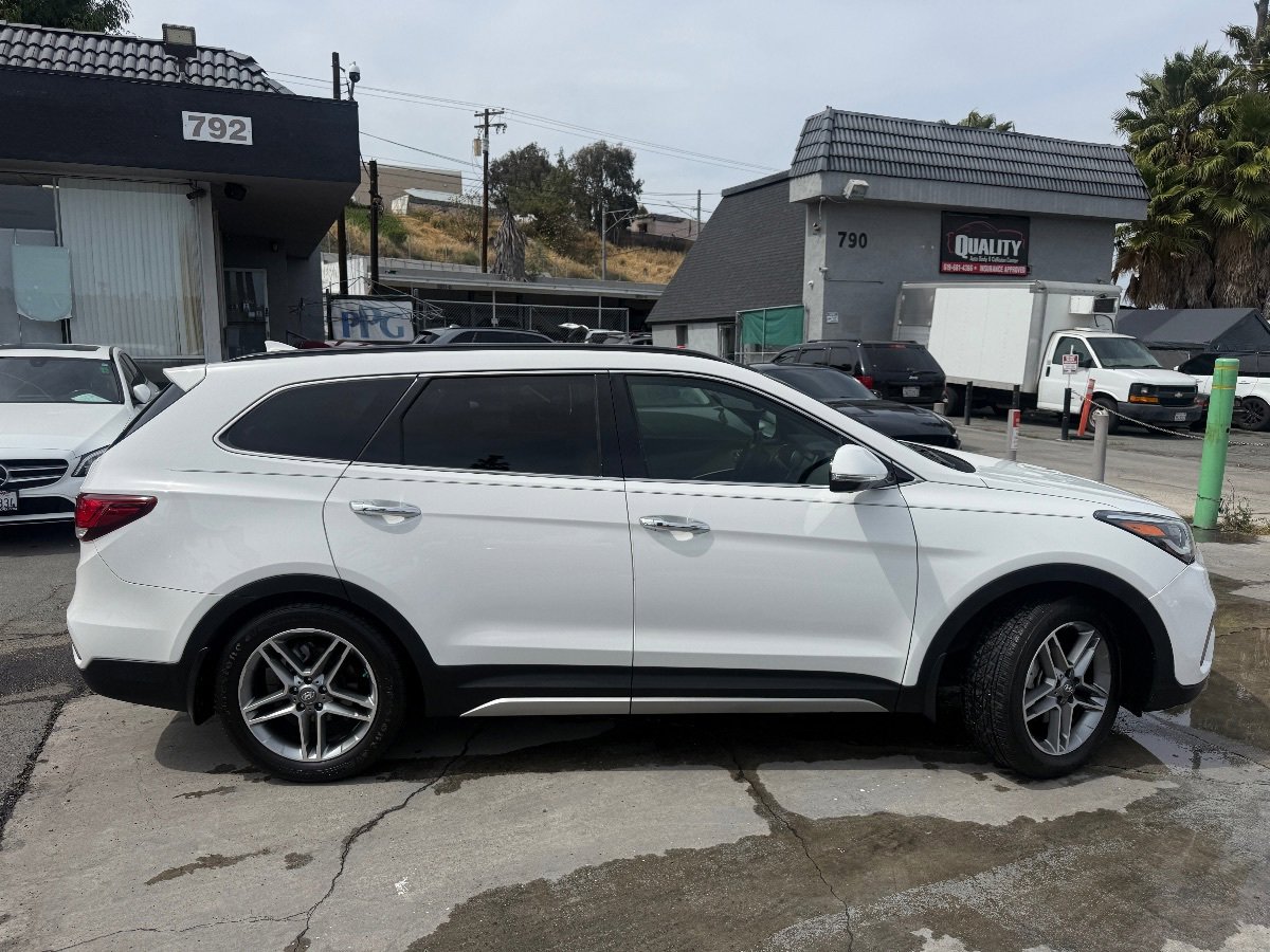 Used 2019 Hyundai Santa Fe XL FWD image 10