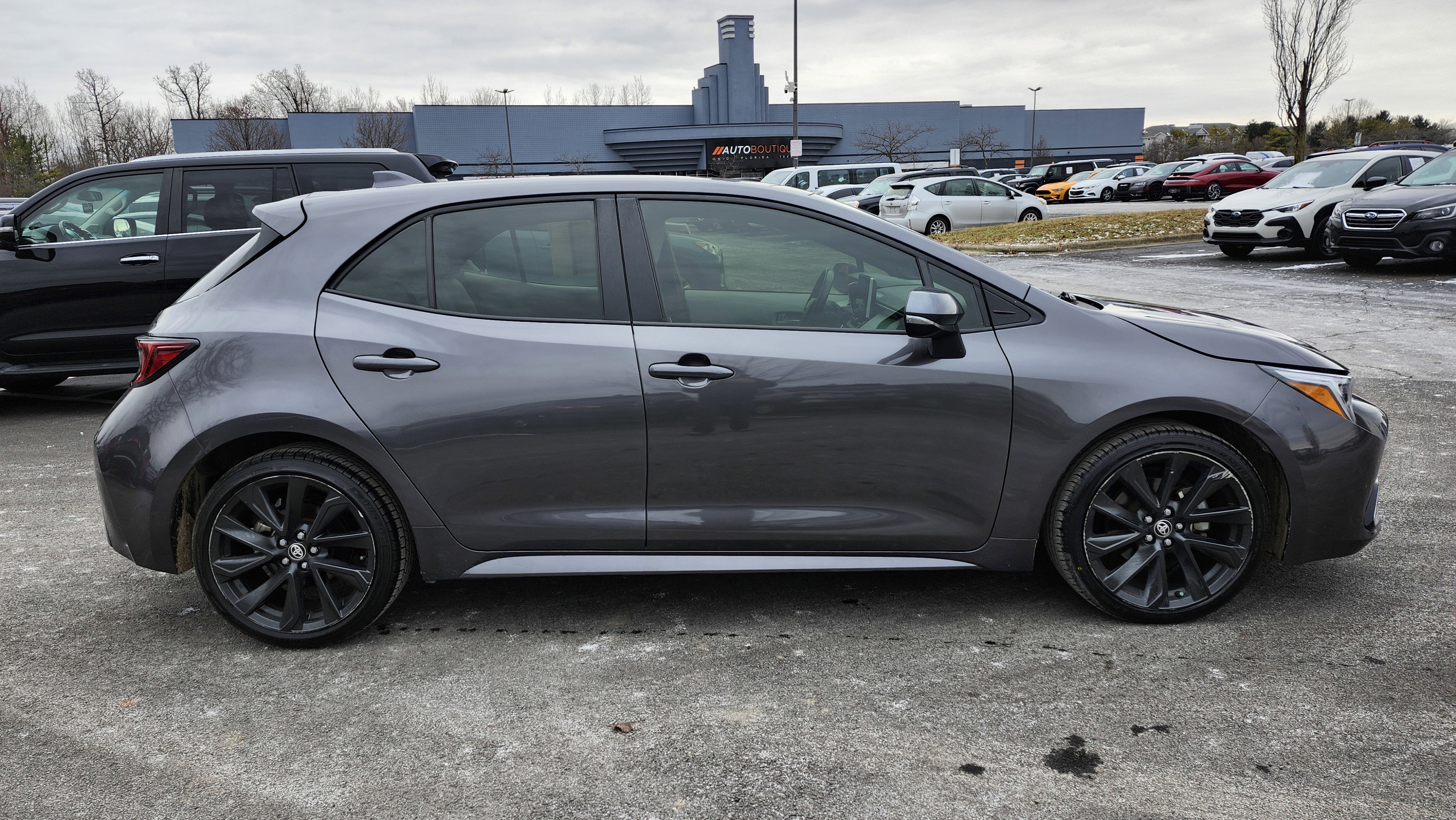 Used 2024 Toyota Corolla XSE image 19