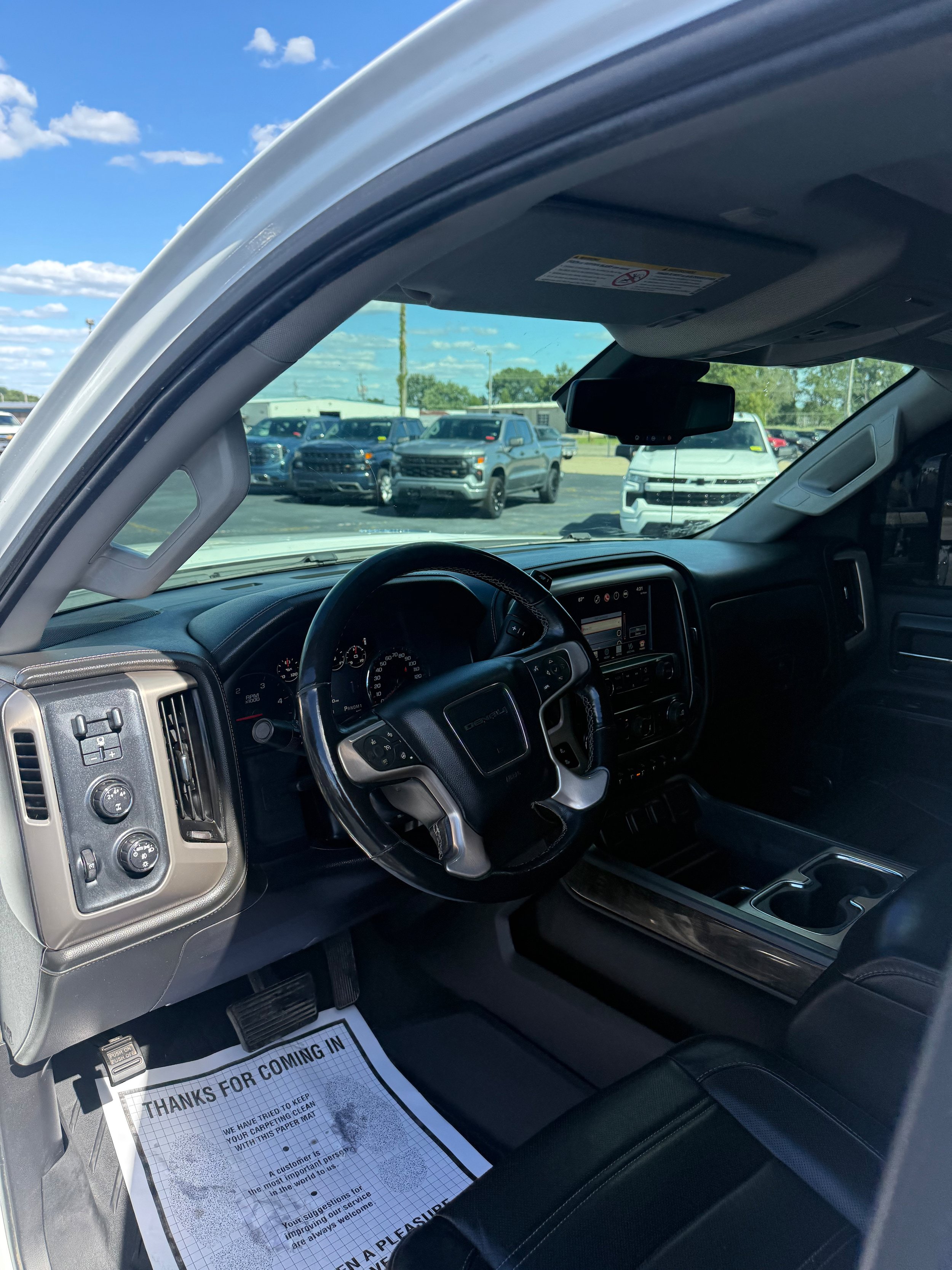 Used 2016 GMC Sierra 2500 Denali w/ Duramax Plus Package AWD/4WD image 13