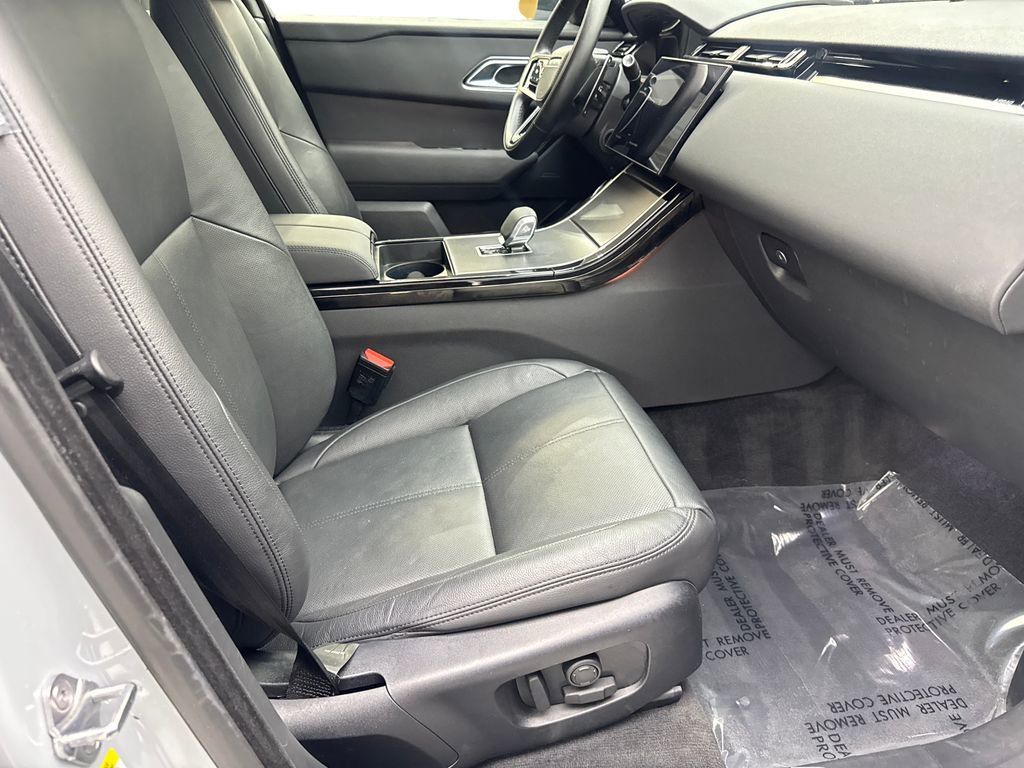 Used 2025 Land Rover Range Rover Velar Dynamic SE AWD/4WD image 44