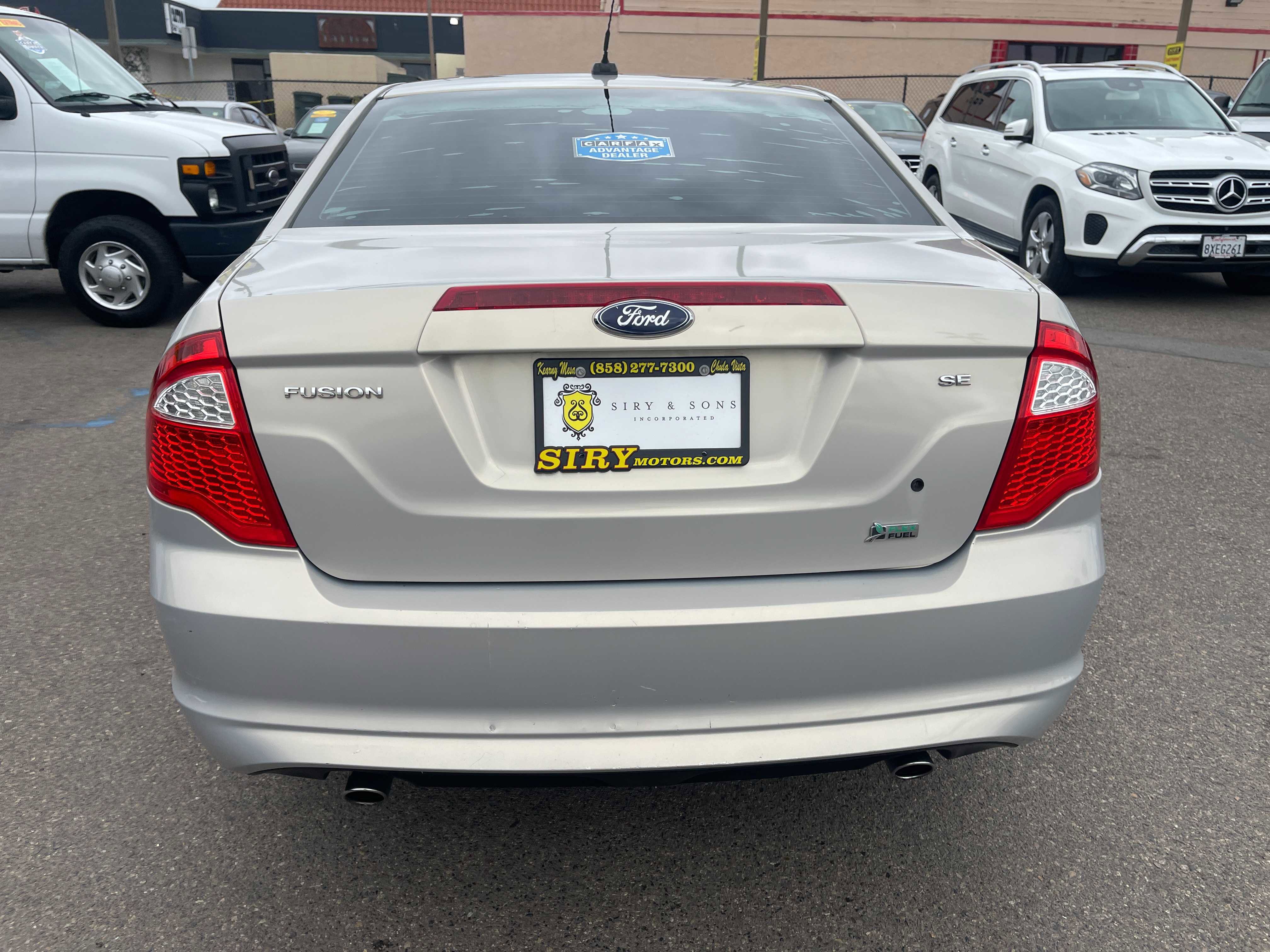 Used 2010 Ford Fusion SE FWD image 4