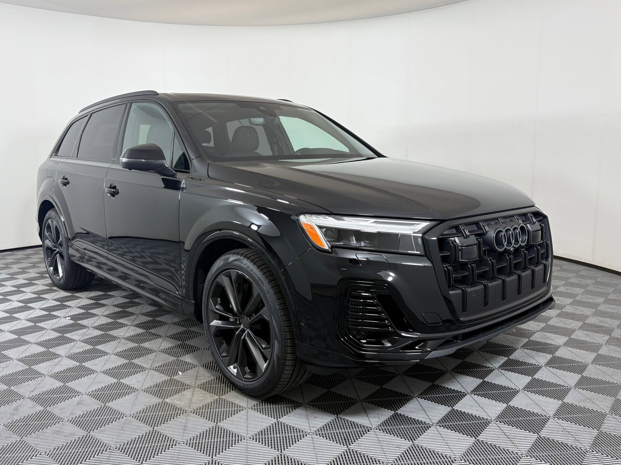 New 2026 Audi Q7 3.0T Premium Plus image 6