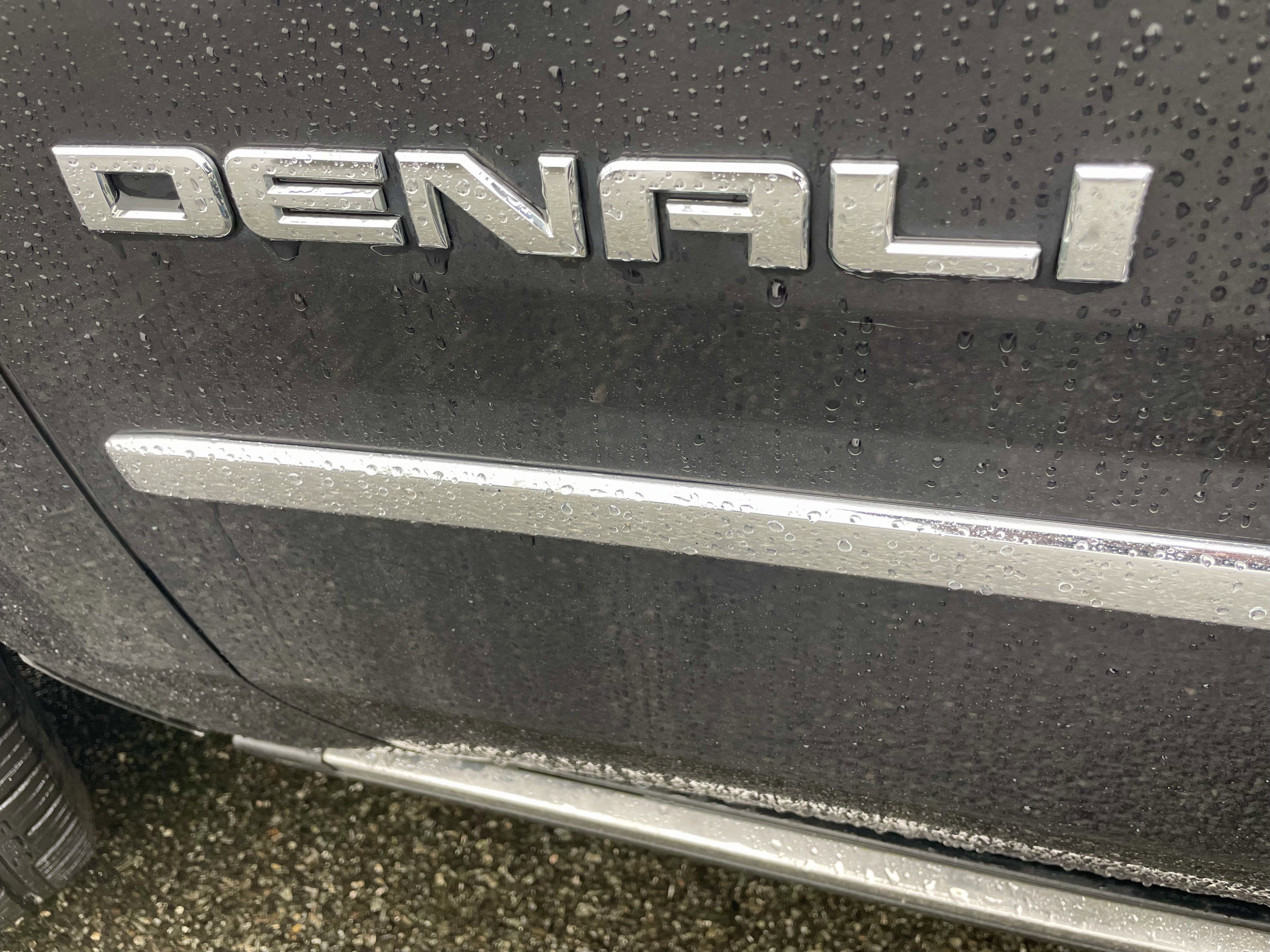 Used 2020 GMC Yukon Denali w/ Open Road Package image 37