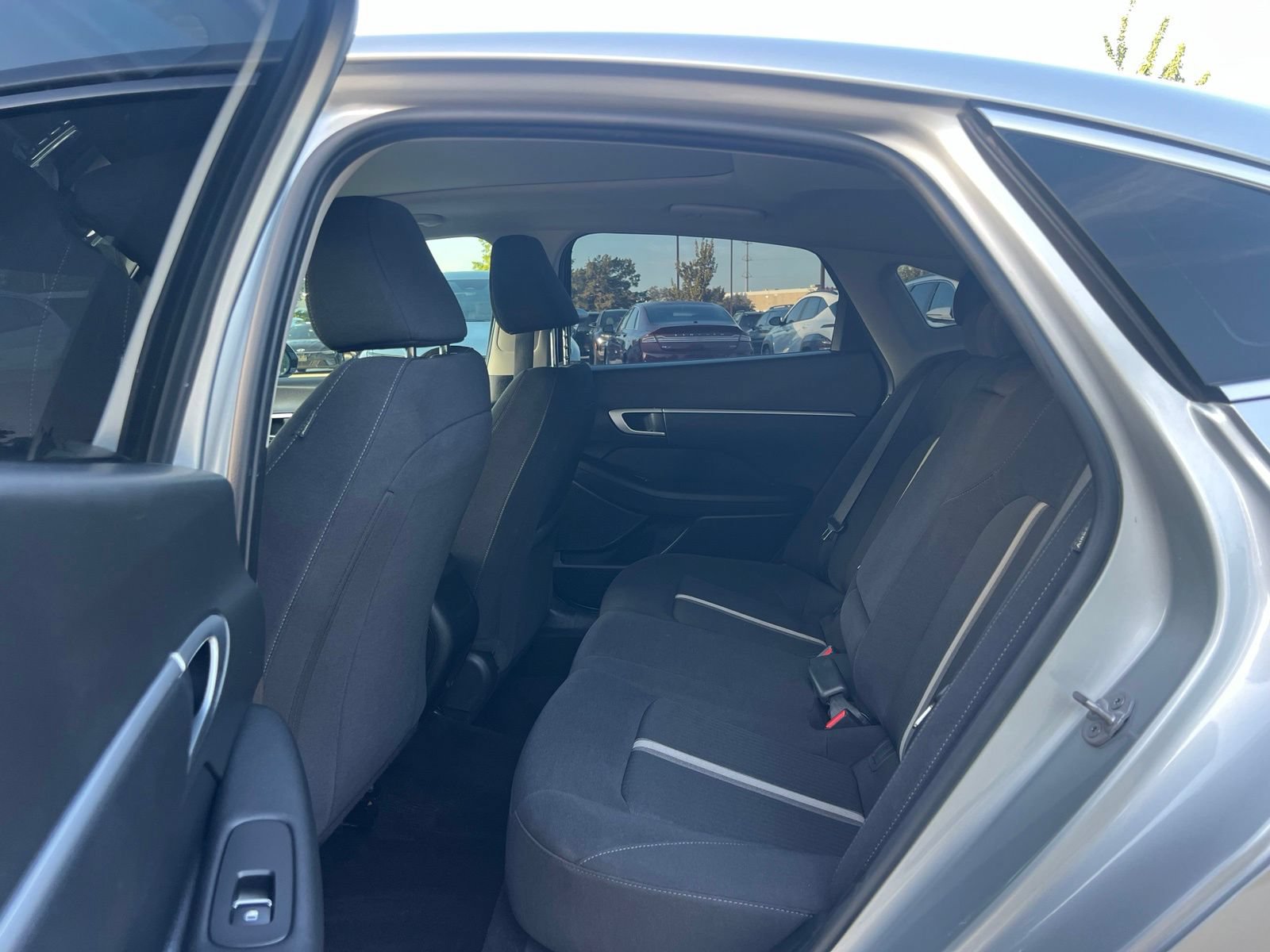 Used 2025 Hyundai Sonata SEL FWD image 17