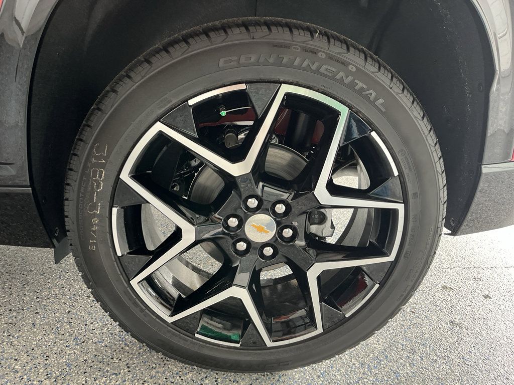 New 2026 Chevrolet Traverse High Country FWD image 34