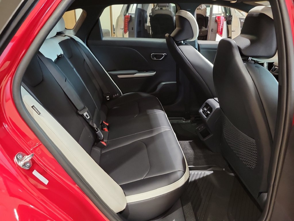 New 2026 Kia K4 GT-Line Turbo FWD image 12