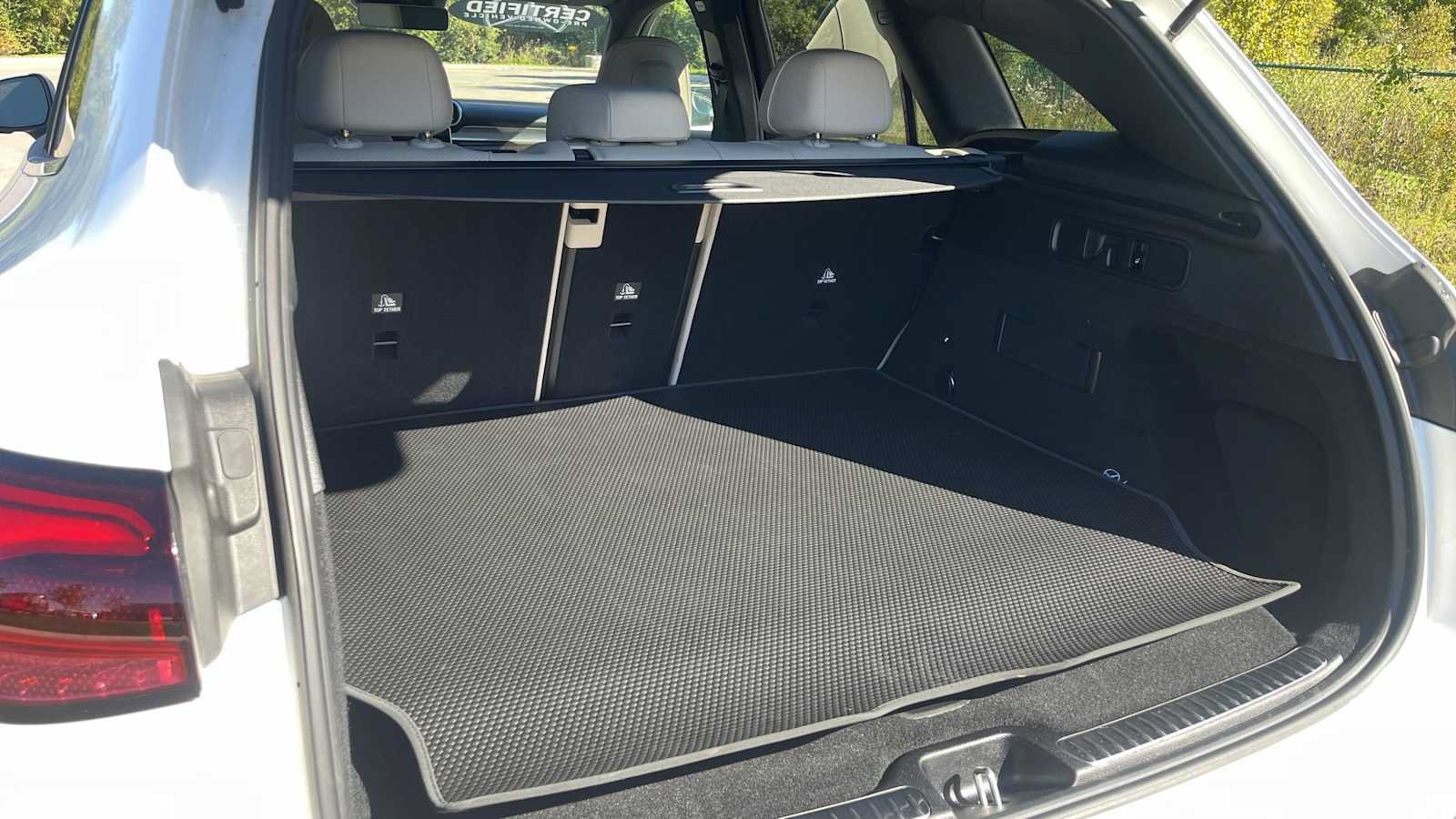 Certified 2025 Mercedes-Benz GLC 350e 4MATIC image 44