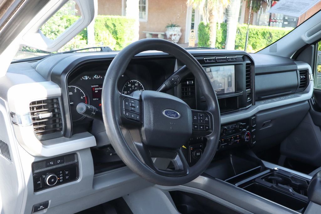 Used 2023 Ford F350 XLT w/ 360-Degree Camera Package image 21