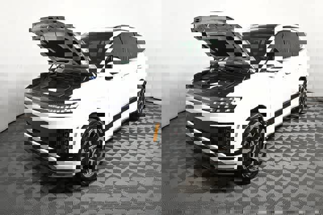 New 2026 Hyundai Ioniq 9 Calligraphy image 17