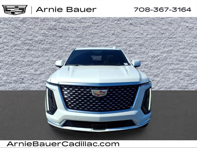 Used 2025 Cadillac Escalade Premium Luxury AWD/4WD image 11