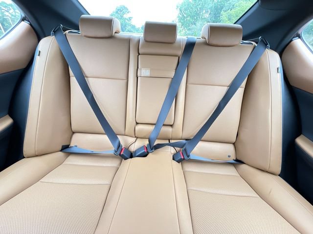 Used 2025 Lexus IS 350 F Sport RWD image 12