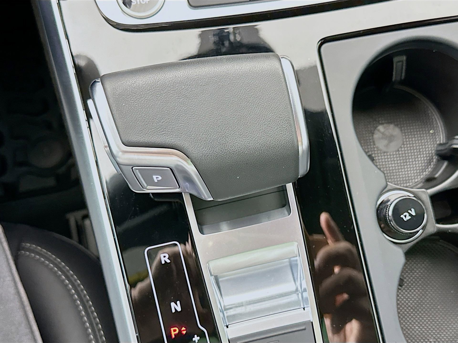 Used 2025 Audi Q8 Premium Plus image 18