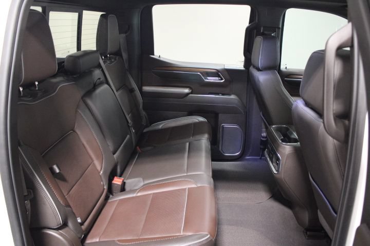 Used 2023 GMC Sierra 1500 Denali w/ Denali Reserve Package AWD/4WD image 32