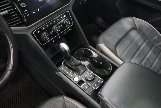 Used 2020 Volkswagen Atlas Cross Sport SEL Premium w/ Cross Sport MDO Package AWD/4WD image 31