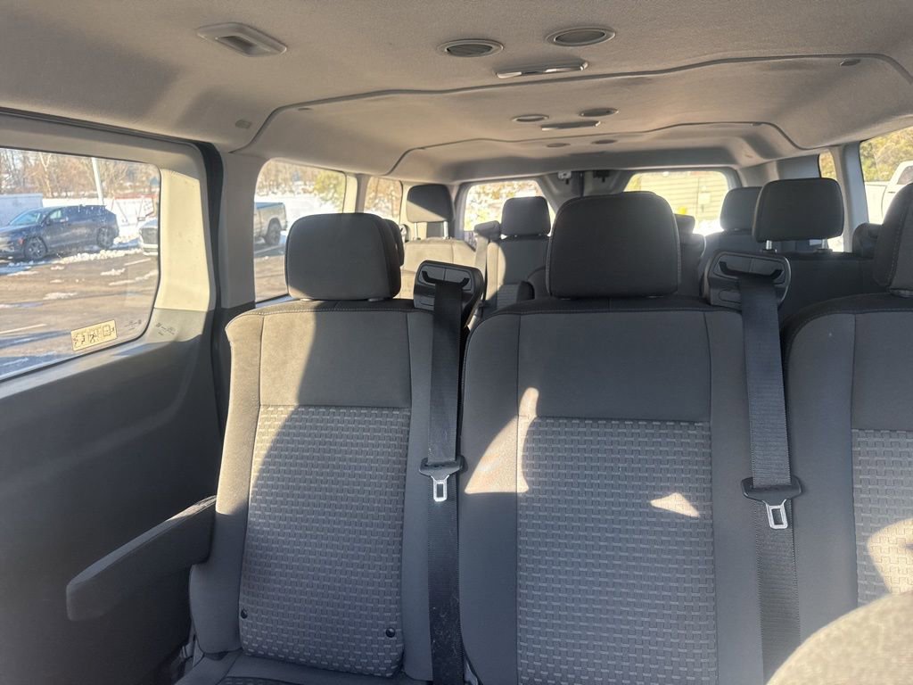 Used 2023 Ford Transit 350 XLT image 26