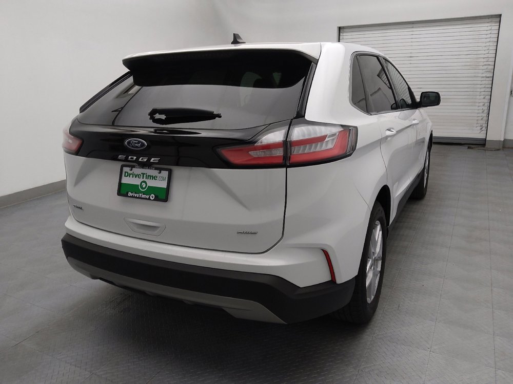Used 2024 Ford Edge SEL image 7