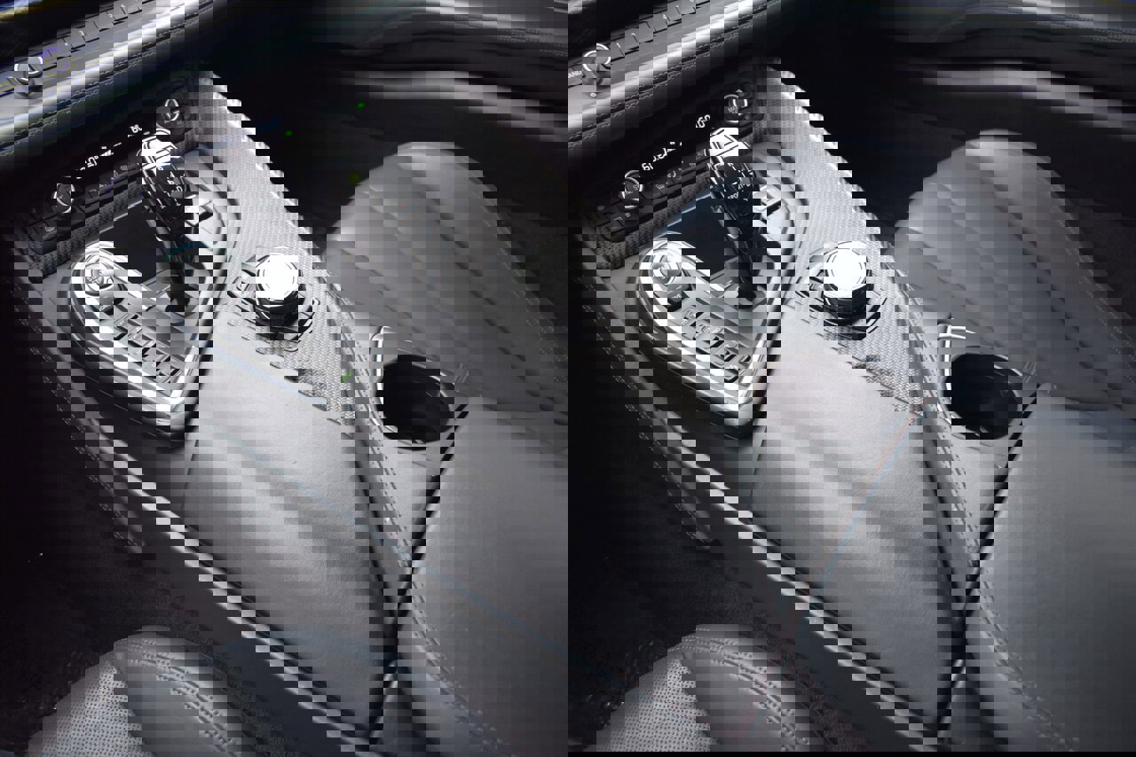 Used 2017 BMW i8 image 38