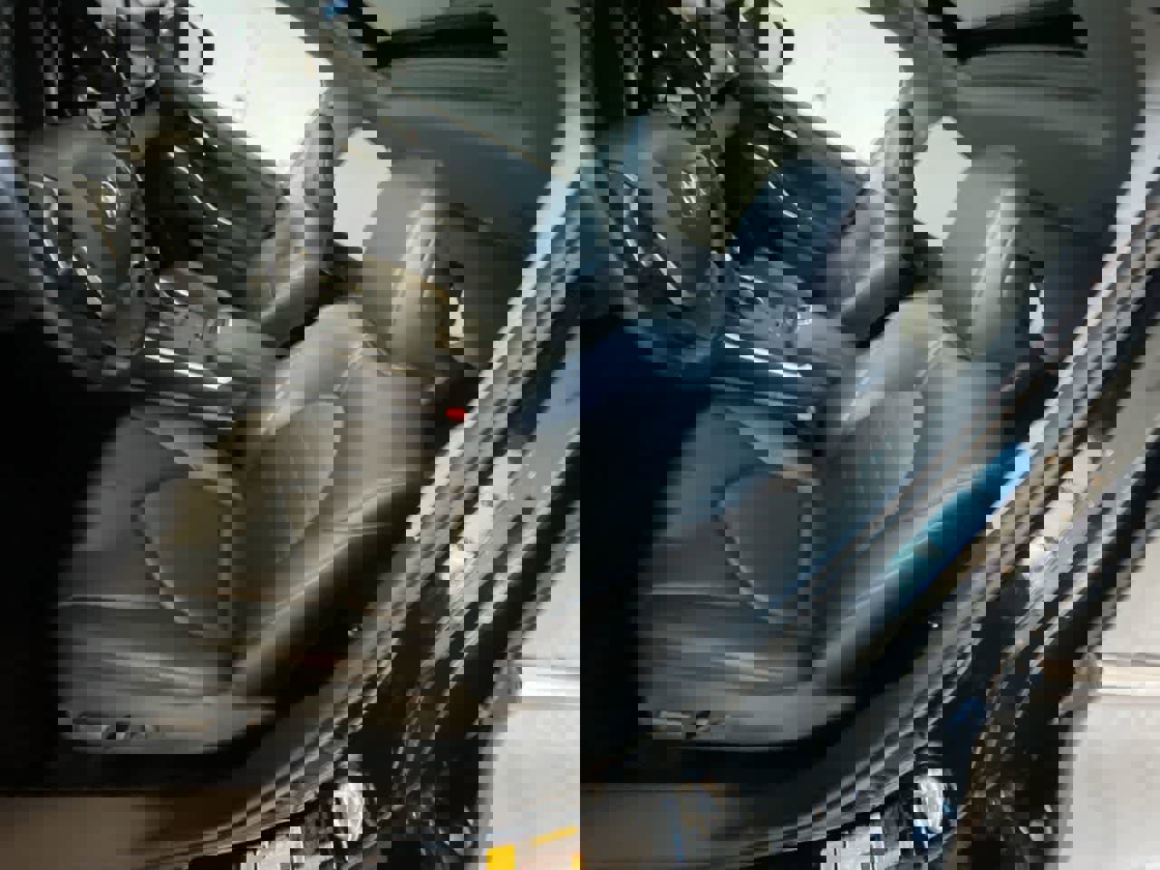 Used 2022 Toyota Highlander XLE image 11