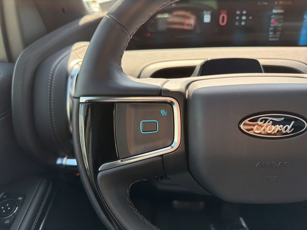 Certified 2025 Ford Expedition Max Platinum w/ Stealth Performance Package AWD/4WD image 27