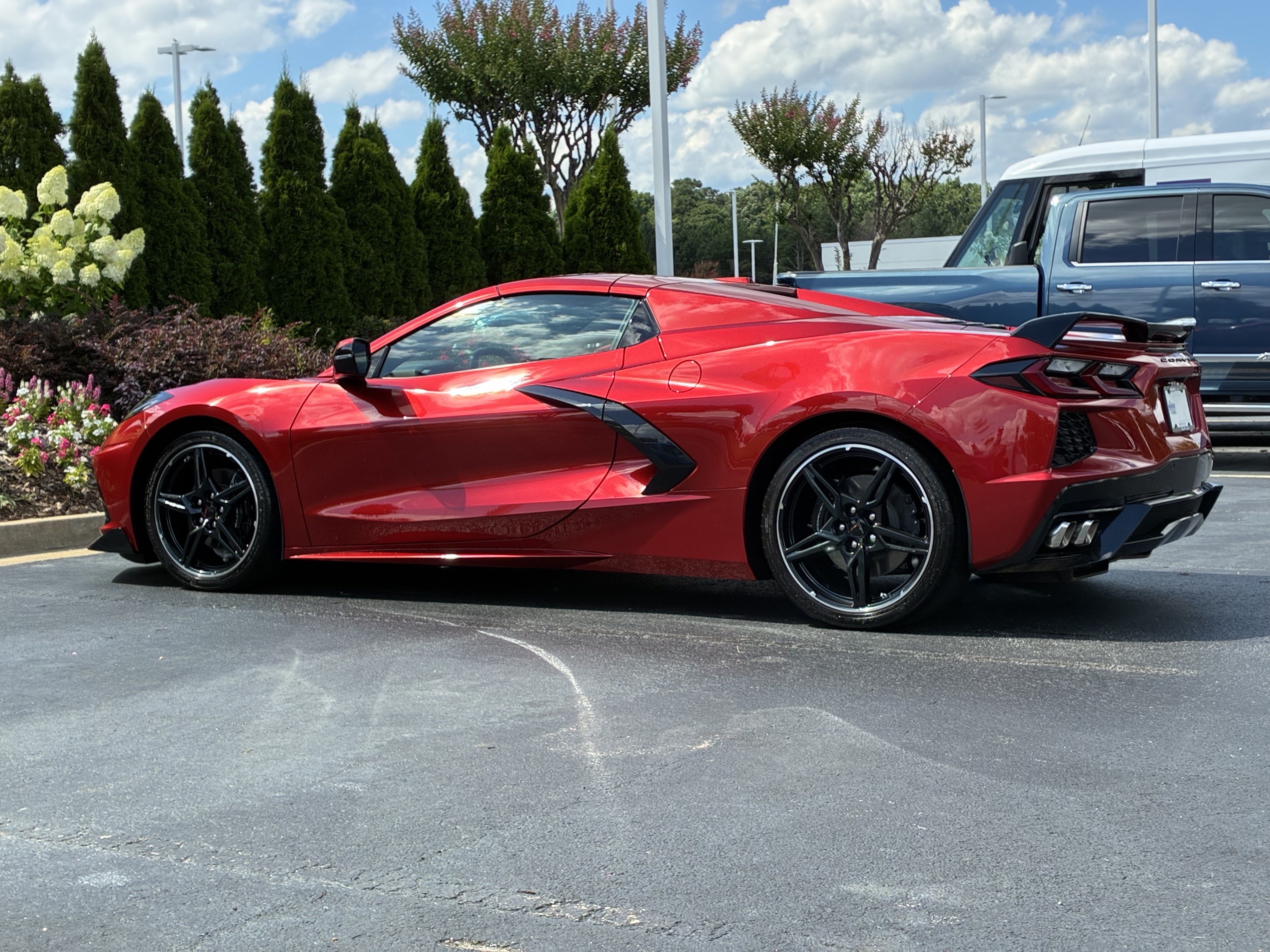 Used 2021 Chevrolet Corvette Stingray Preferred Conv w/ 2LT RWD image 9