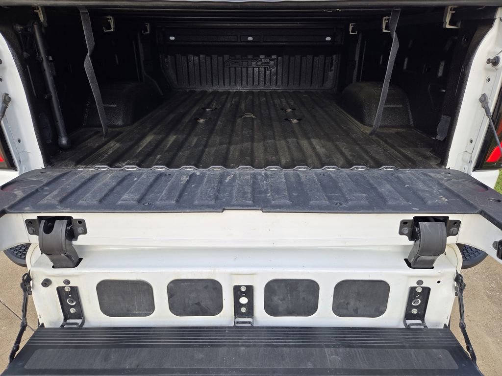 Used 2024 GMC Sierra 2500 AT4 w/ AT4 Preferred Package image 31