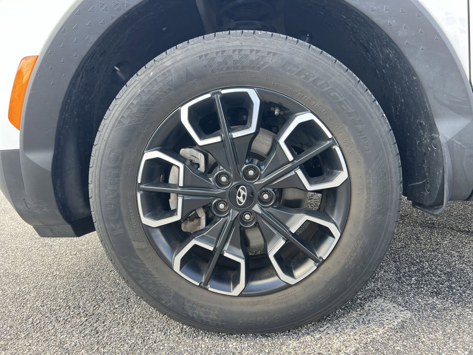 Used 2023 Hyundai Santa Cruz SEL Premium image 12