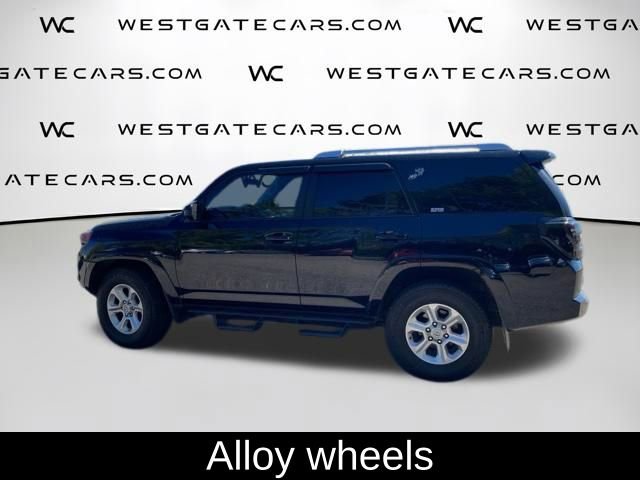 Used 2017 Toyota 4Runner SR5 image 10