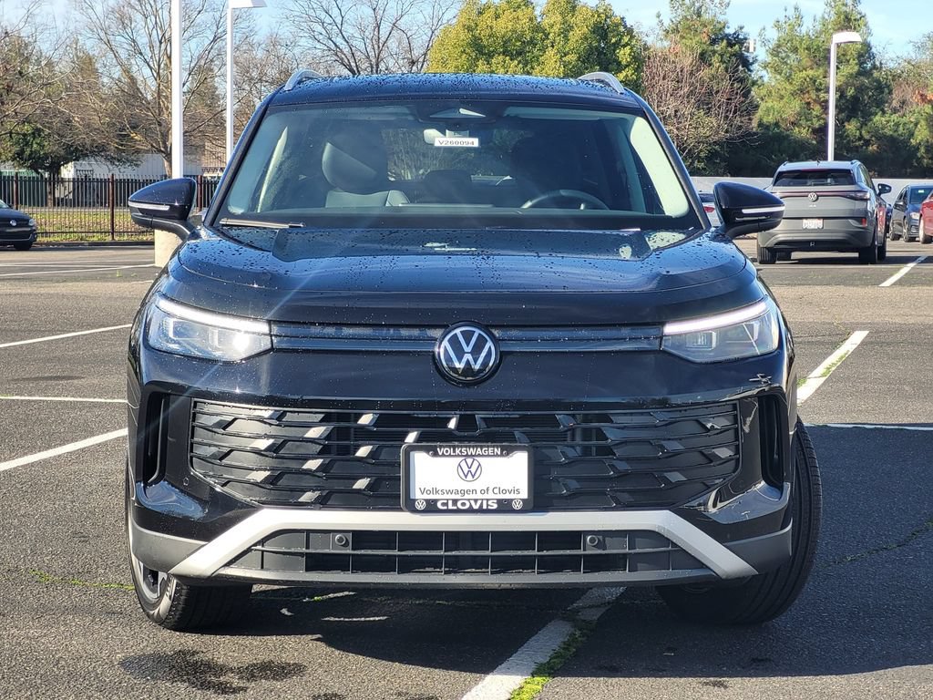 New 2026 Volkswagen Tiguan SE AWD/4WD image 2
