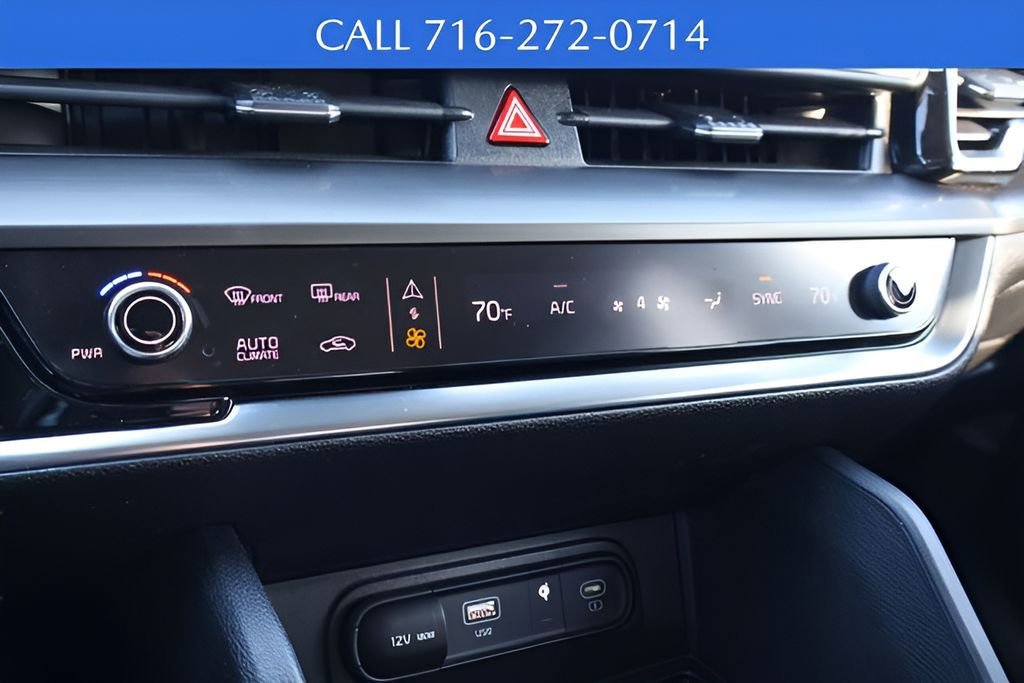 Used 2023 Kia Sportage EX AWD/4WD image 10