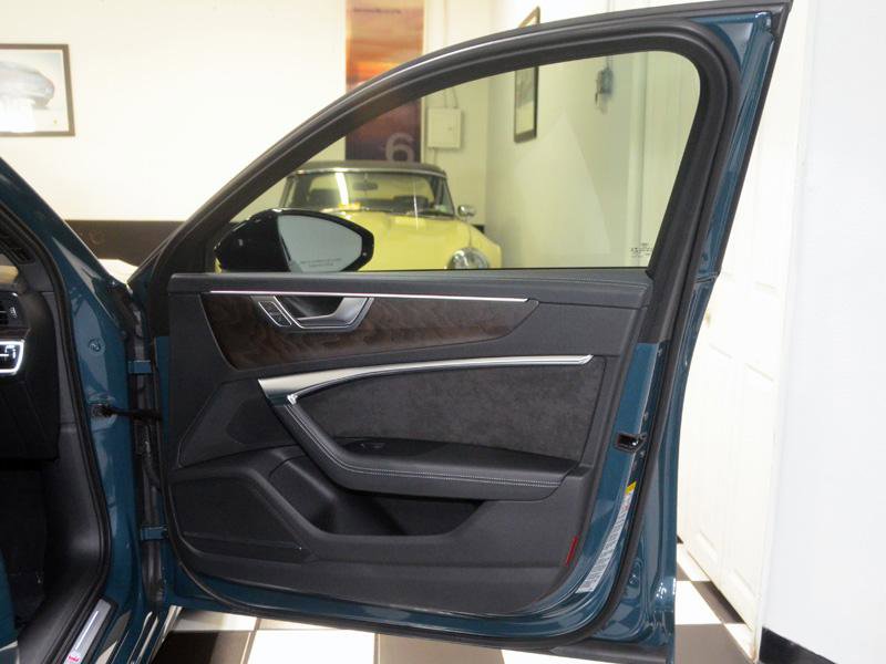 Used 2020 Audi S6 Premium Plus w/ S Sport Package image 23