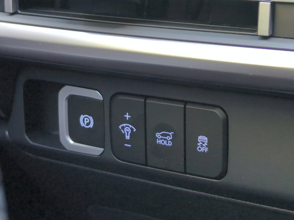 Used 2026 Hyundai Santa Fe SEL AWD/4WD image 28