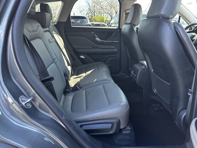 Certified 2025 Lincoln Corsair AWD image 36