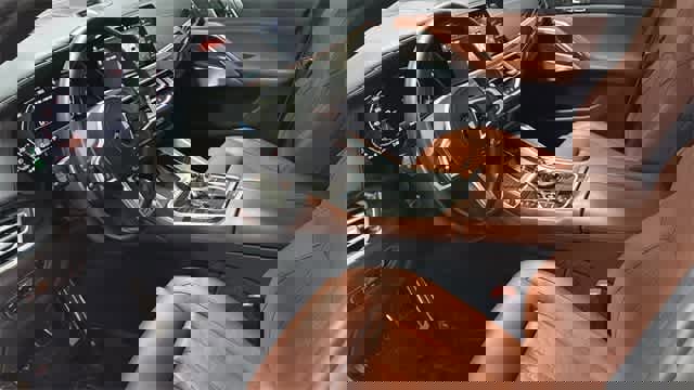 Used 2023 BMW X6 M50i w/ Executive Package image 12