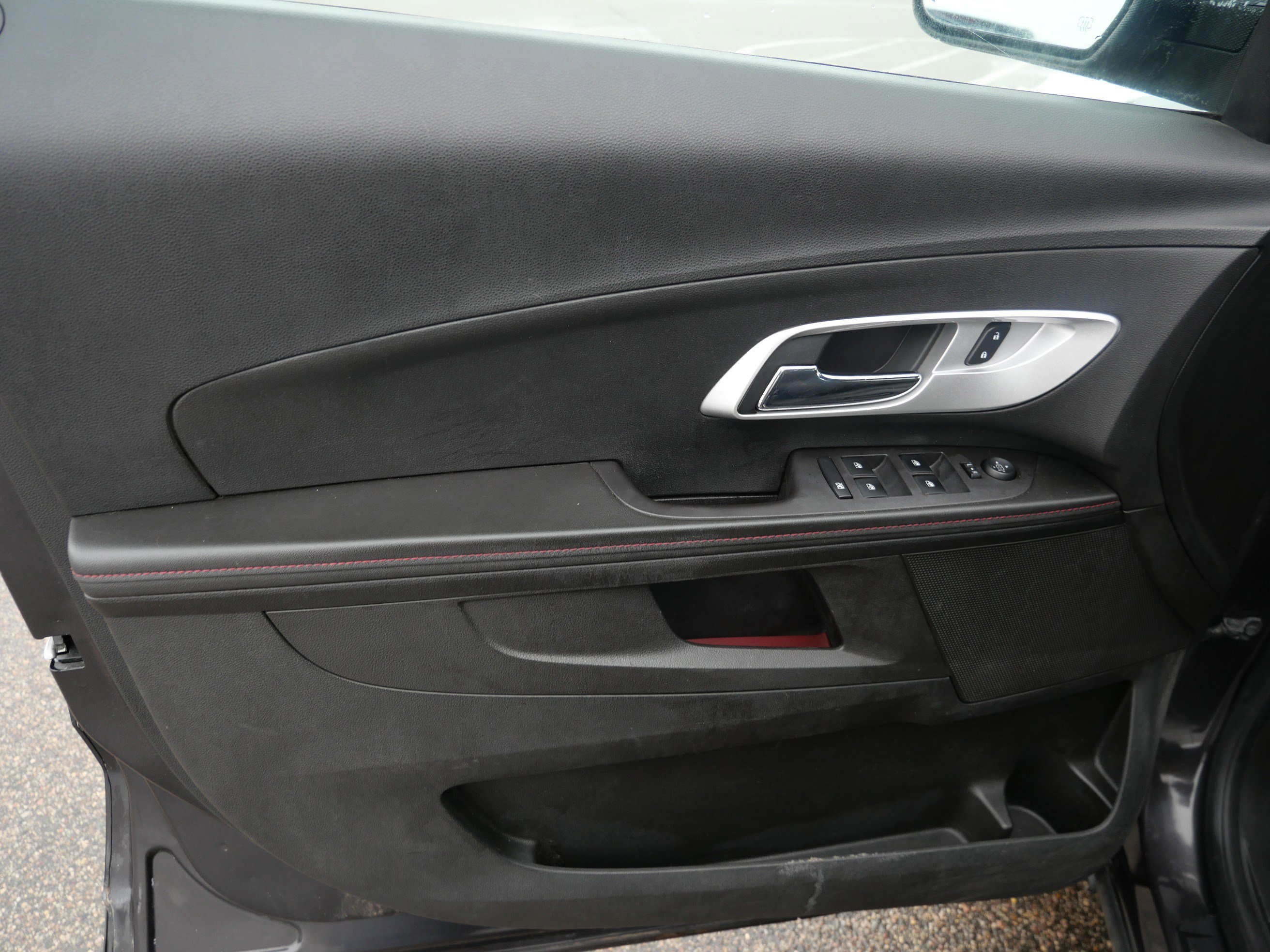 Used 2014 Chevrolet Equinox LT w/ Driver Convenience Package image 22